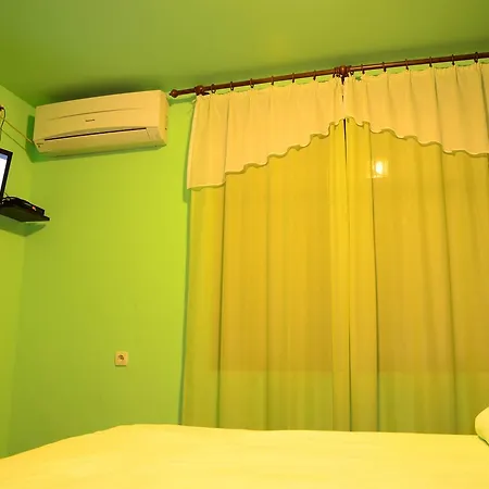 بيت ضيافة Ivan Cherni Osum