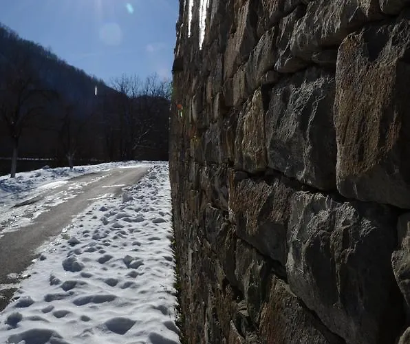 Ivan 3* Cserni Oszam